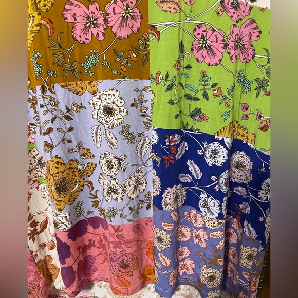 Johnny Was Floral Tee - Picture 4 of 5